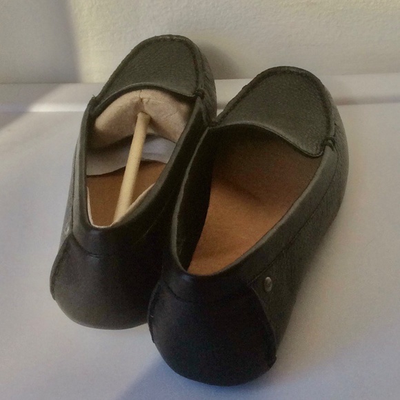 NIB ! UGG Driving Mocassin - Picture 6 of 8